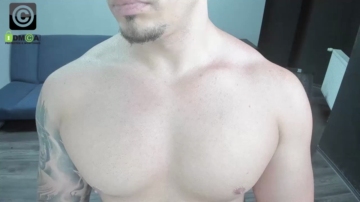 Tonywilcoxx  24-07-2021 video show hot